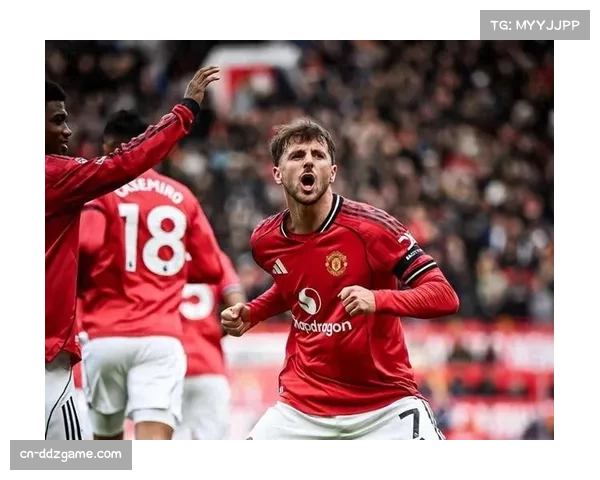 曼联本赛季首次落后逆转，战术调整见效