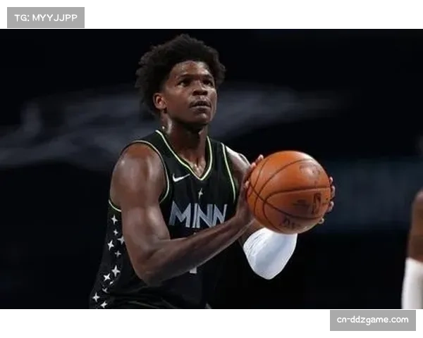 “森林狼4连败爱德华兹低迷，团队进攻惜败勇士”